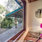 Casa da Onça no bairro dos Mellos